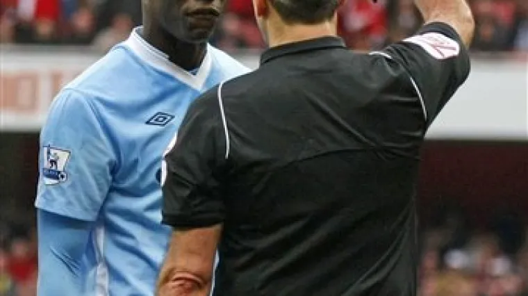 Mancini izgubio živce s Balotellijem