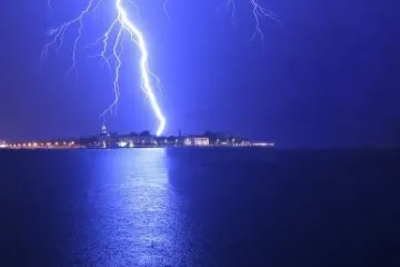 Kišoviti vikend: Travanjske grmljavine su uranile