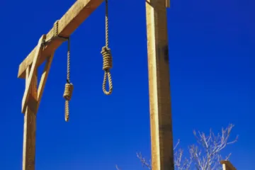 Objesio se dok je glumio samoubojstvo