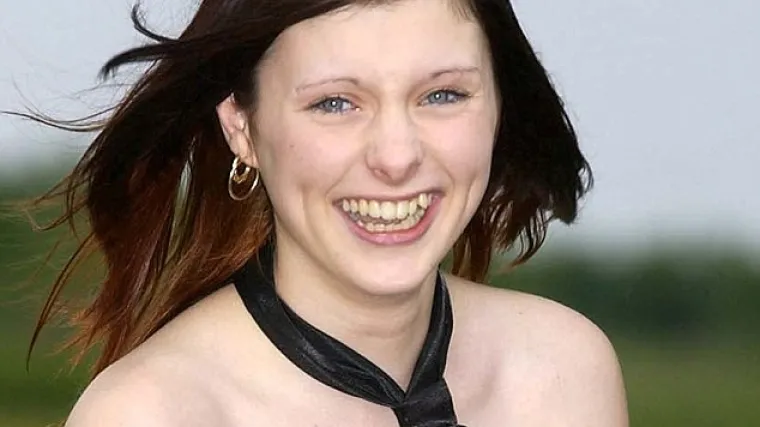 Tinejdžerka 'spiskala' milijune na drogu i alkohol