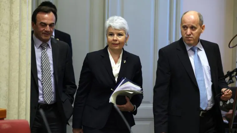 Jadranka Kosor na rubu suza nakon oštrog napada HNS-ovca!