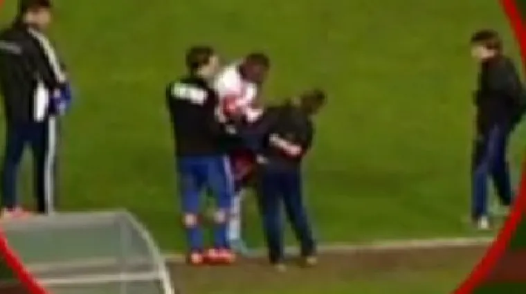 Pomahnitali igrač opalio &scaron;amar sakupljaču lopti