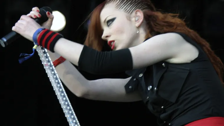 Besplatno preslušajte album slavnih pop povratnika!