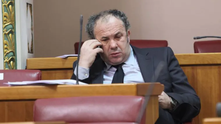 Kerum zbog dugova dao pola hotela Končaru