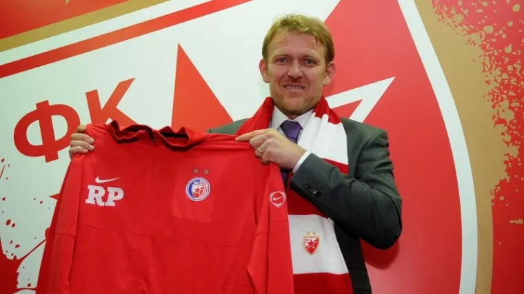 Zvezda slavi: Prosinečki uzeo prvi trofej