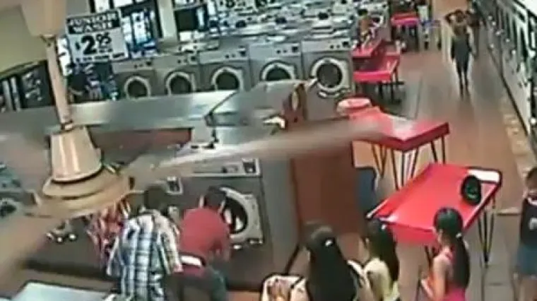 &Scaron;okantno: Oprali dijete u perilici rublja