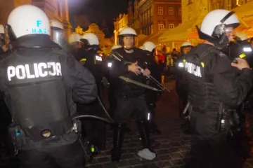 Snimka spašavanja: Hrvati 'oteli' kolegu policiji iz ruku