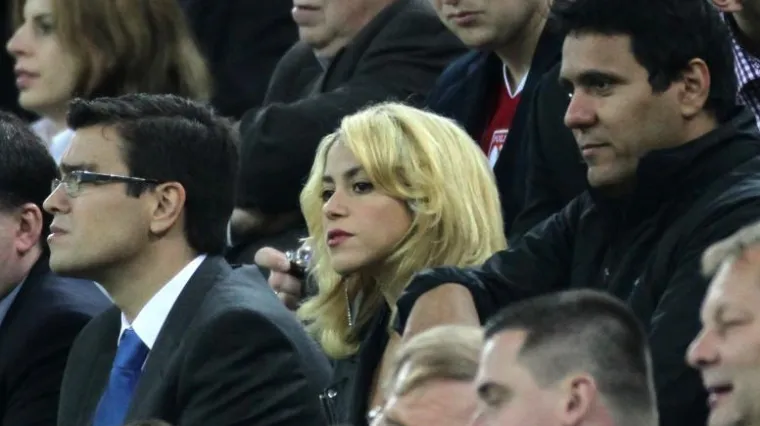 Shakira i Pique svima na stadionu pokazali koliko se vole