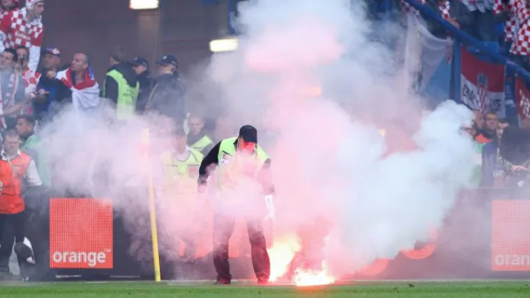 HNS se ograđuje: Nismo krivi mi nego navijači