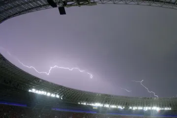 Hrvatima i Španjolcima se sprema prava oluja