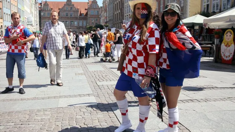 Hrvatsko-španjolski tulum: 'Dos-dos, Italia Adios!'