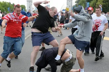 Okršaj hrvatskih i poljskih huligana: Tri Hrvata u zatvoru!