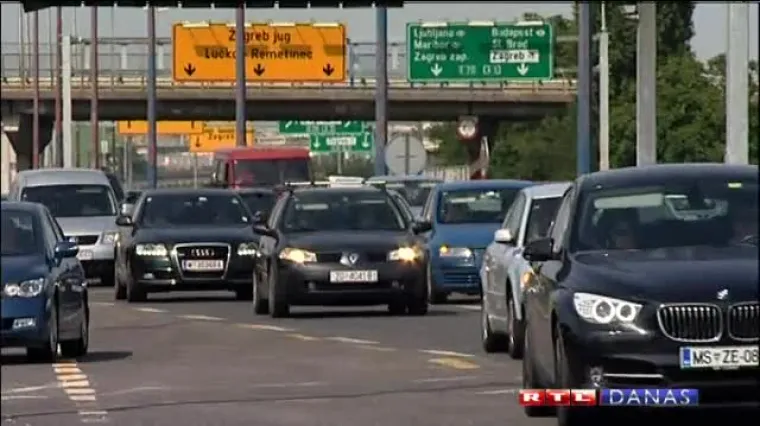 Megaproduženi vikend donio velike gužve na cestama