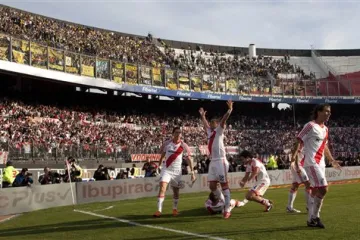 Trezeguet vratio River Platu na stare staze slave