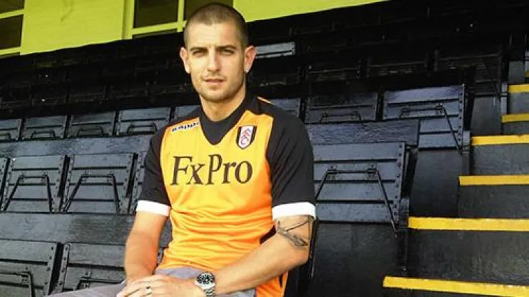 Mladen Petrić napokon preselio u Englesku!