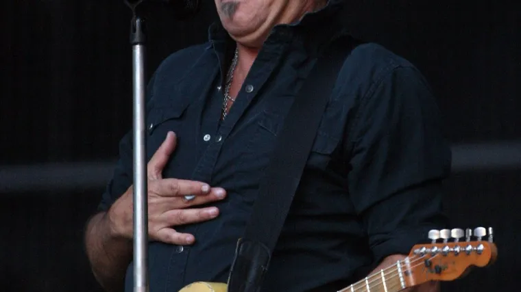 Glazbenim legendama isključili mikrofone na koncertu