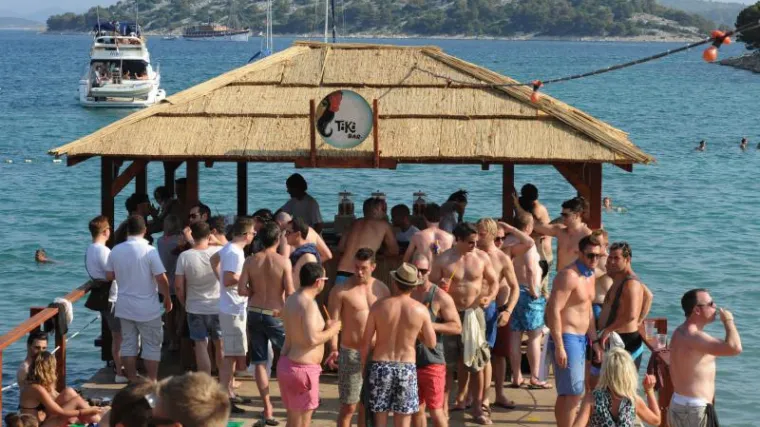 Jo&scaron; jedan glazbeni spektakl na hrvatskoj obali