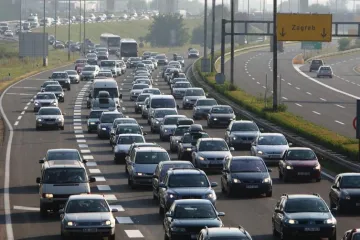Gužve na cestama: Kod Lučkog kolona od 3 kilometra