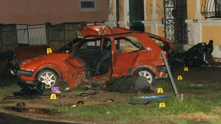 Poginuo vozač automobila, među ozlijeđenima i beba