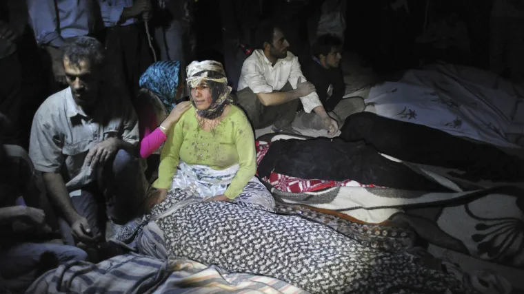 U razornim potresima život izgubilo 227 osoba!