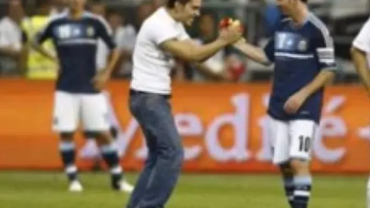 Navijač prekinuo utakmicu zbog Messija!