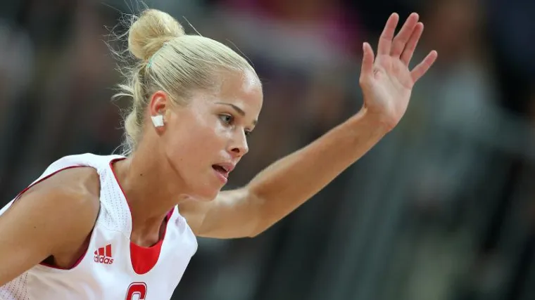 Atraktivna Antonija ne želi biti samo lijepo lice