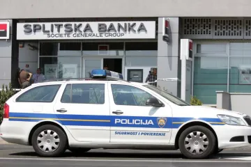 Splitsku banku opljačkala žena i ukrala oko 360.000 kuna!