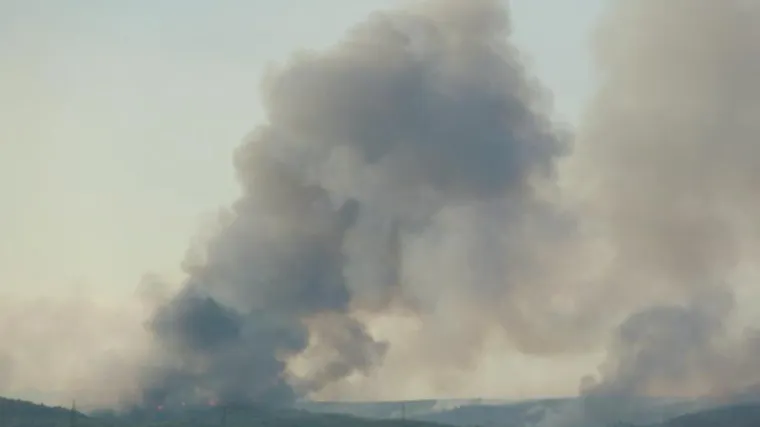 Vatra napokon stala: Požar kod Skradina lokaliziran