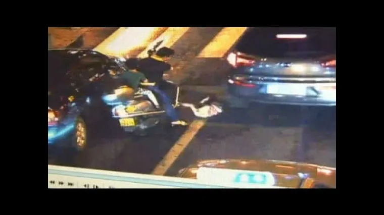 Dijete ispalo s motora i za dlaku izbjeglo strašnu smrt!