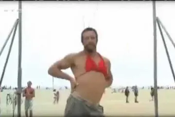 Golim grudima bore se za ravnopravnost!