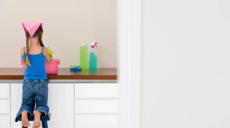 Teško djetinjstvo: Kad djeca njeguju nepokretne roditelje