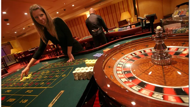 Stranci računalnim prevarama pljačkali kockarnice