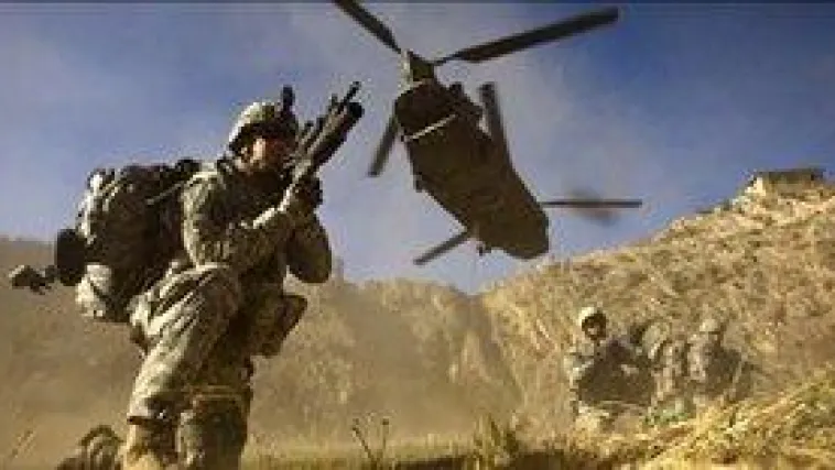 Četiri vojnika NATO-a ubijena u napadu iznutra