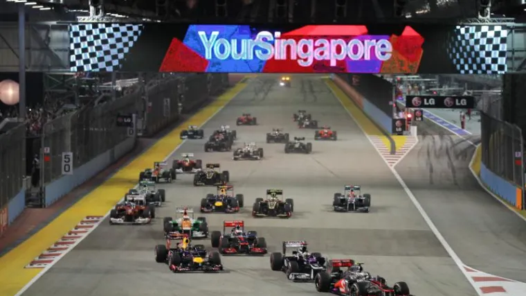 Vettelu pripala Velika nagrada Singapura