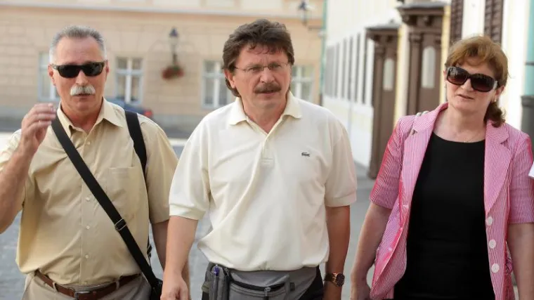 Učitelji i profesori izlaze na ulice u listopadu!