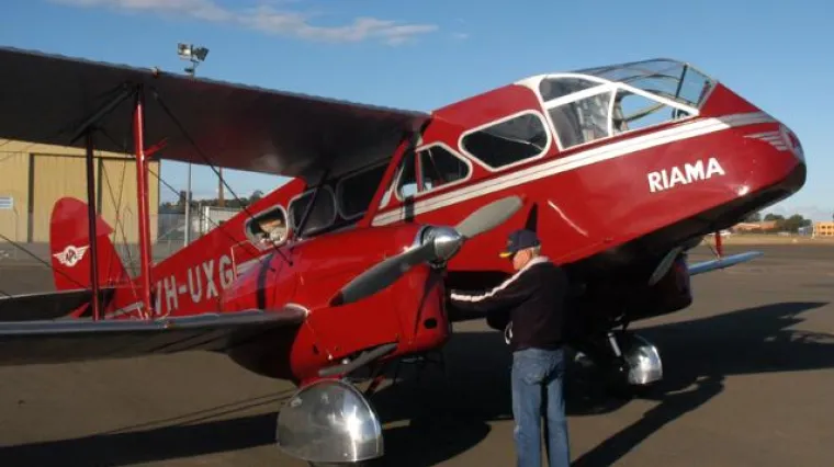 Oldtimer se sru&scaron;io u letu, poginuli svi putnici