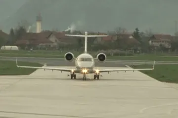Milanovićev avion prisilno vraćen na Pleso