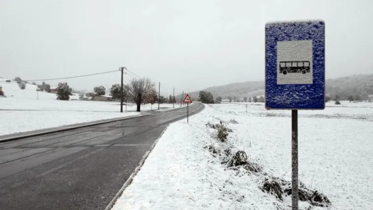 Pao prvi snijeg, temperature drastično pale