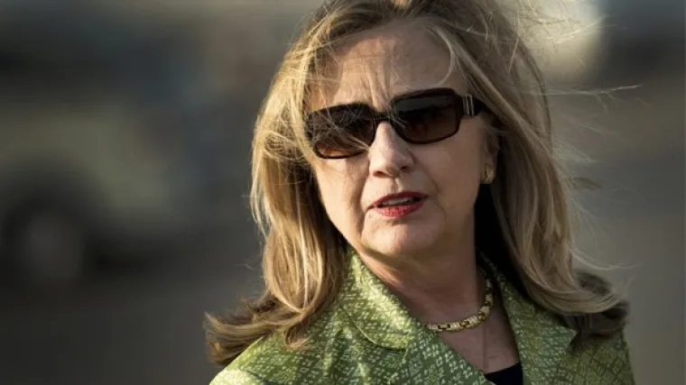 'Clinton ne dolazi u Srbiju prijetiti nam'