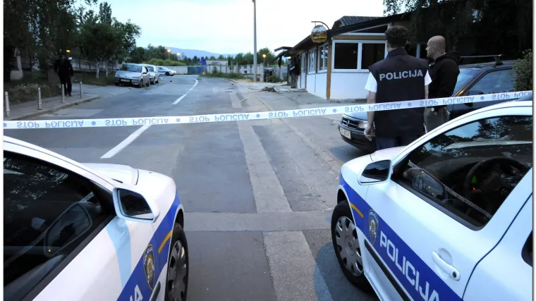 Raznio se bombom na stadionu u Sisku
