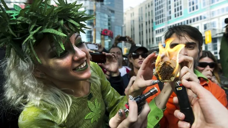 Colorado i Washington legalizirali marihuanu!