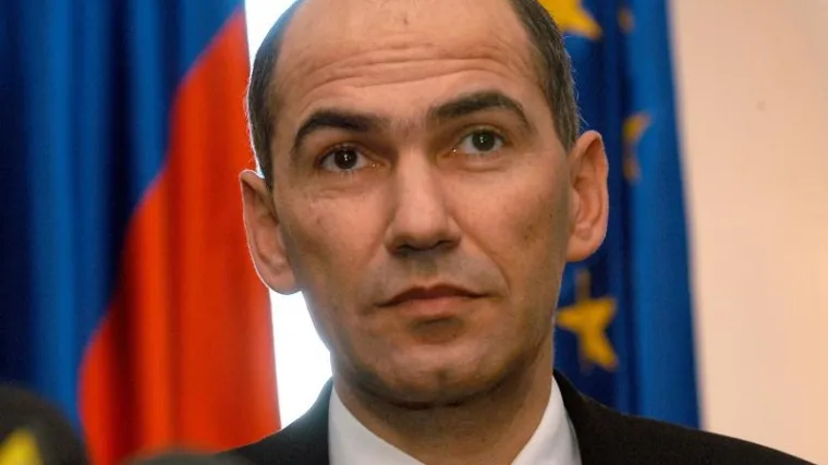 Janša: Ne možemo vratiti novac štedišama Ljubljanske banke