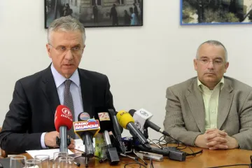 'Oko 350 liječnika je pod istragom zbog primanja mita'