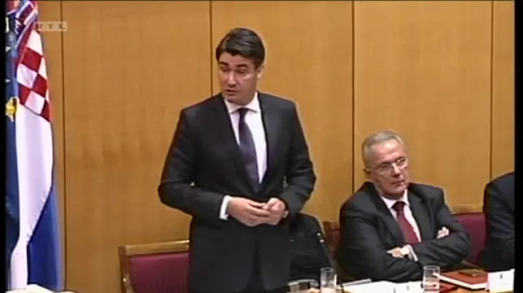 Pogledajte reakciju zastupnika na vijest o Čačiću