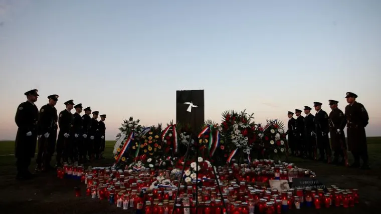 Vukovar i &Scaron;kabrnja se prisjećaju žrtava Domovinskog rata