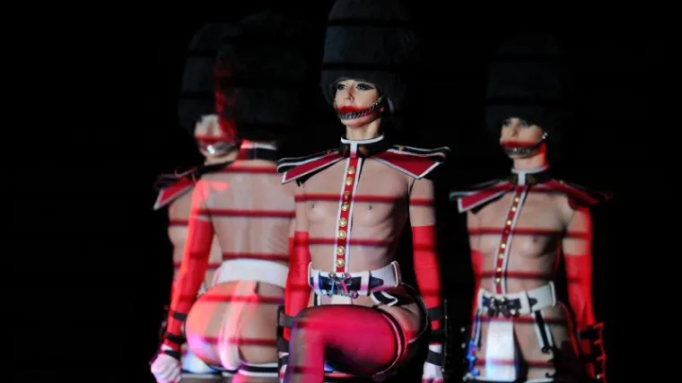 Toples plesačice posjetitelje ostavile bez daha