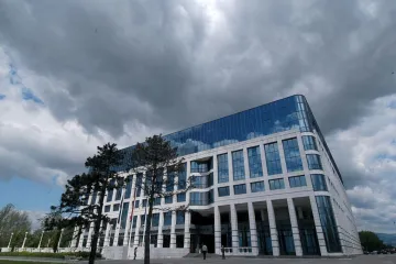 'MOL ni s kim ne vodi pregovore o prodaji dionica INA-e'