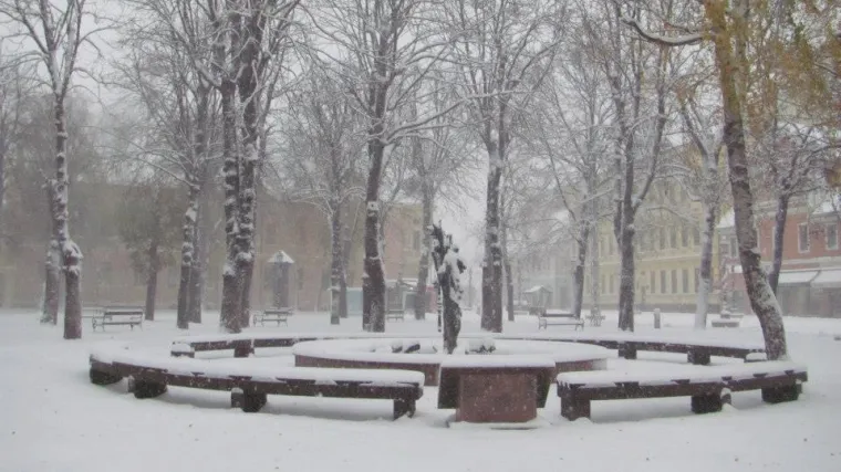 Lijepa na&scaron;a zamotana u bijelo