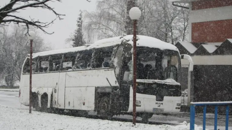 Autobus sa studentima sletio s autoceste, ozlijeđeno 34 osoba!