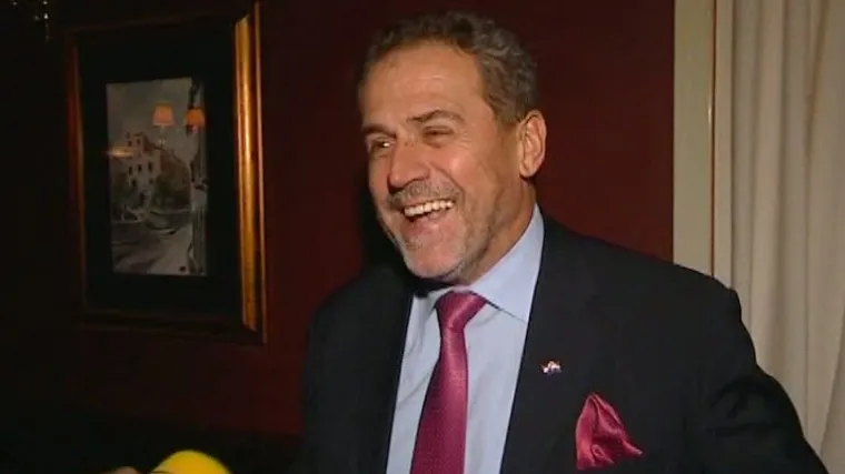 I Milan Bandić &scaron;tedi na režijama!